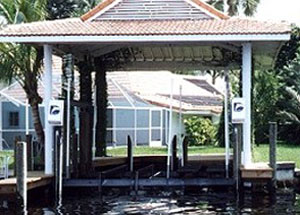Hickcox Boat Lifts